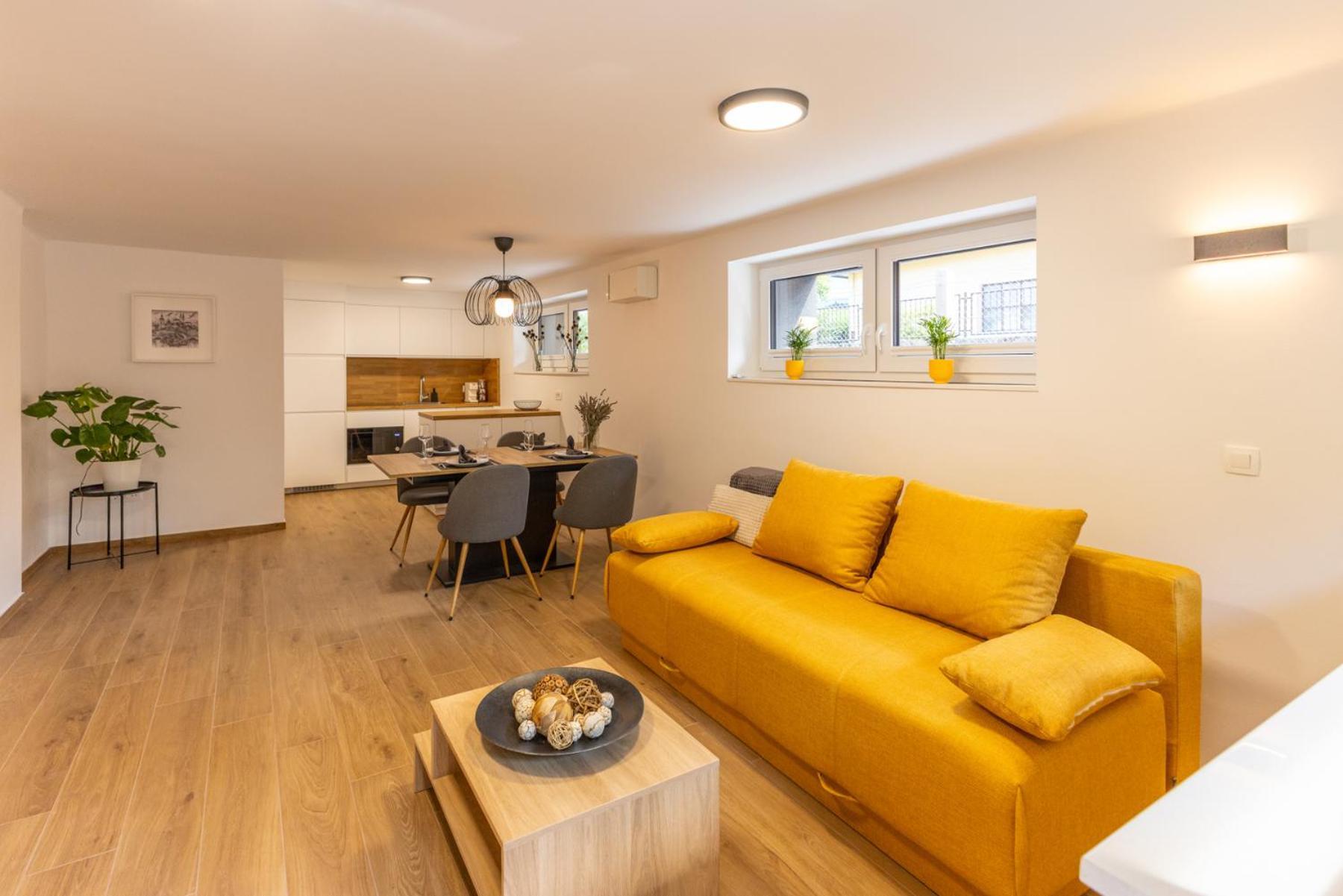 Apartmaji Klavdija Любляна Экстерьер фото